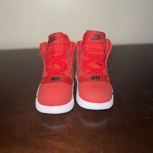 Nike toddler shoes